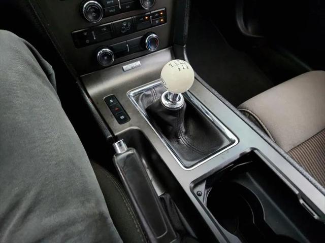 2014 Ford Mustang V6
