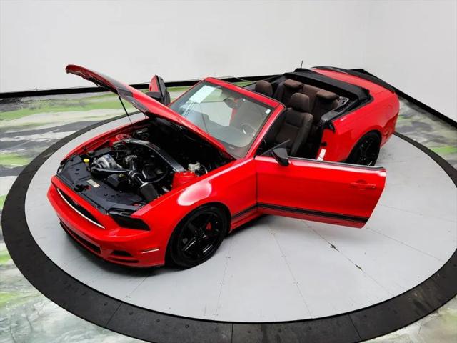 2014 Ford Mustang V6