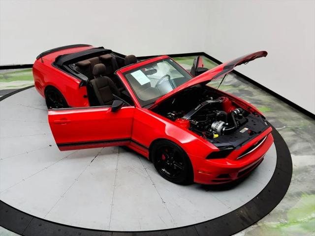 2014 Ford Mustang V6