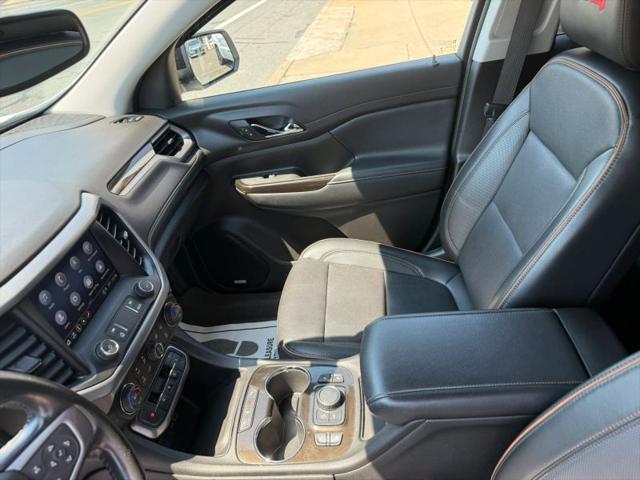 2021 GMC Acadia AWD AT4