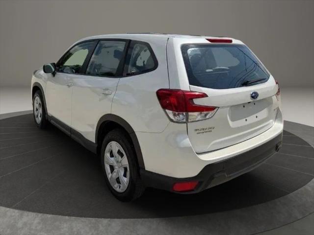 2023 Subaru Forester Base