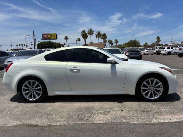 2012 INFINITI G37 Journey