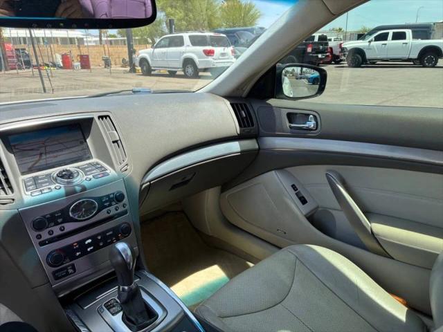 2012 INFINITI G37 Journey