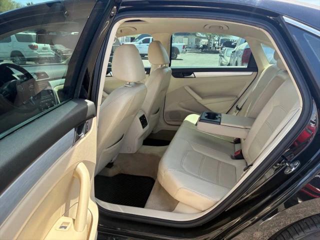 2013 Volkswagen Passat 2.5L SE