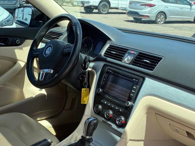 2013 Volkswagen Passat 2.5L SE