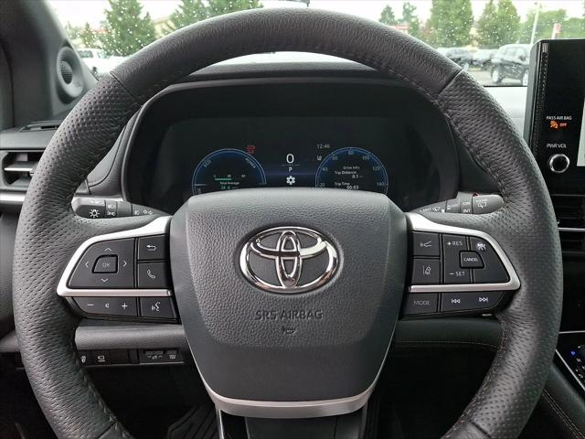 2025 Toyota Sienna Platinum
