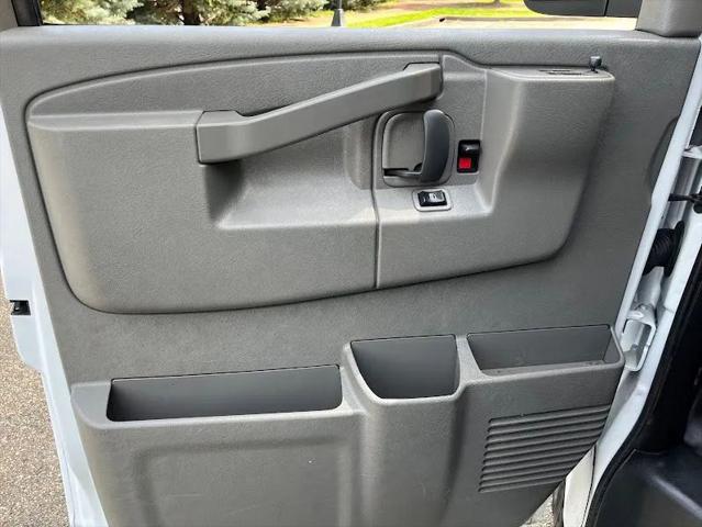 2020 Chevrolet Express Cargo Van RWD 2500 Regular Wheelbase WT