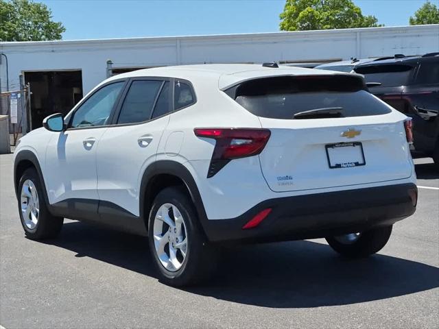 2026 Chevrolet Trax FWD LS