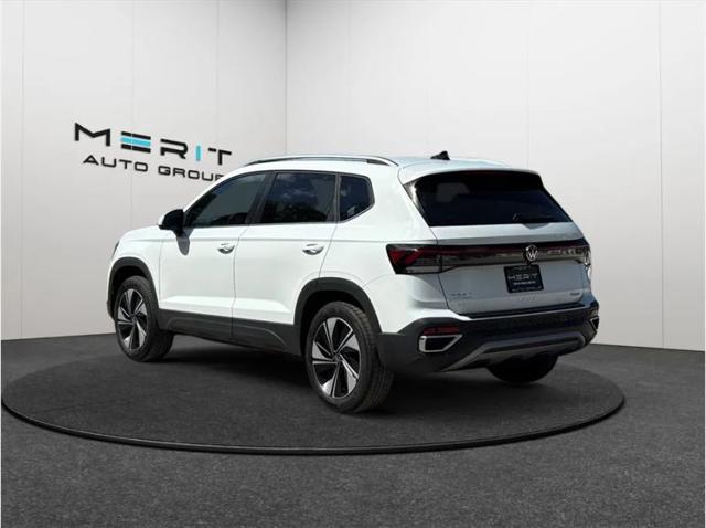 2025 Volkswagen Taos 1.5T SE