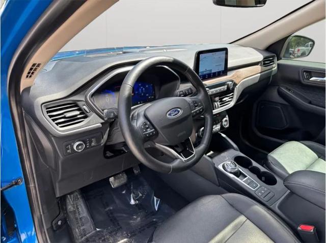 2020 Ford Escape Titanium Hybrid