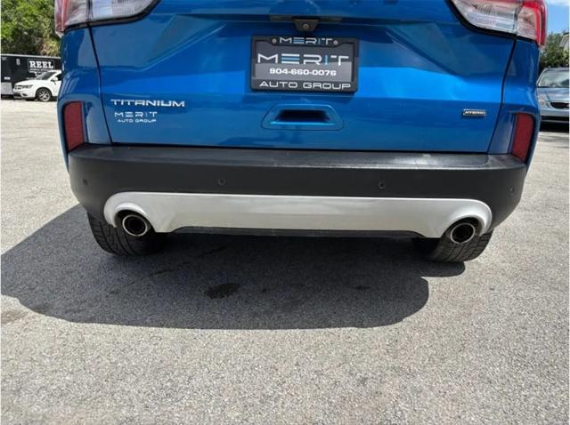 2020 Ford Escape Titanium Hybrid