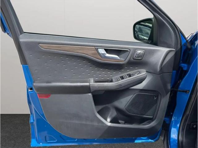 2020 Ford Escape Titanium Hybrid