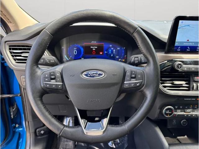 2020 Ford Escape Titanium Hybrid