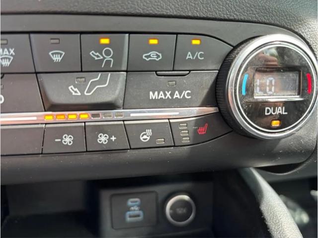 2020 Ford Escape Titanium Hybrid