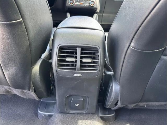 2020 Ford Escape Titanium Hybrid