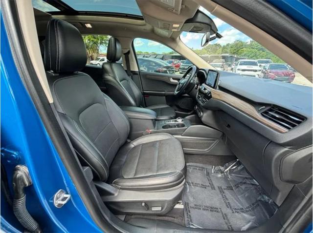 2020 Ford Escape Titanium Hybrid