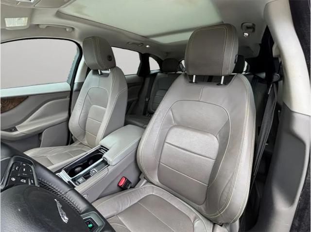 2018 Jaguar F-PACE 25t R-Sport