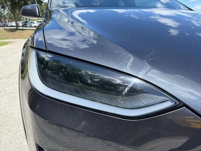 2023 Tesla Model X Standard Range