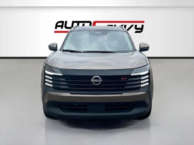 2025 Nissan Kicks SR FWD