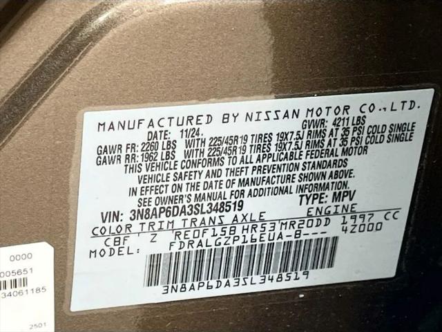 2025 Nissan Kicks SR FWD