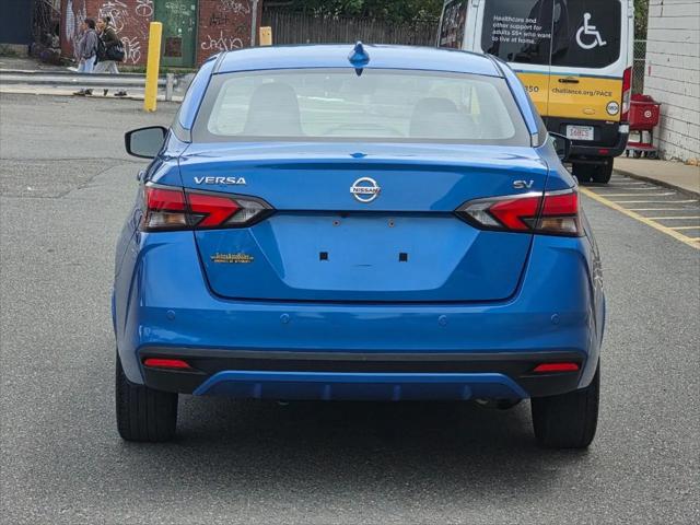 2021 Nissan Versa SV Xtronic CVT