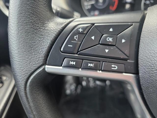 2021 Nissan Versa SV Xtronic CVT