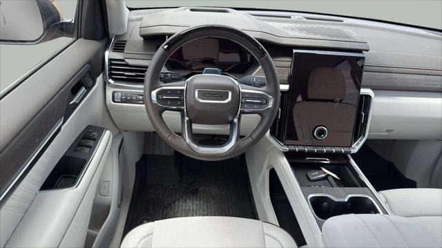 2026 GMC Acadia Denali AWD