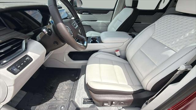 2026 GMC Acadia Denali AWD