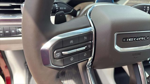 2026 GMC Acadia Denali AWD