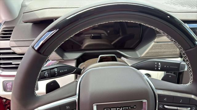 2026 GMC Acadia Denali AWD