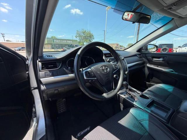 2017 Toyota Camry SE