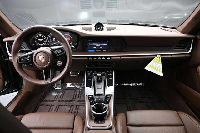 2026 Porsche 911 Carrera