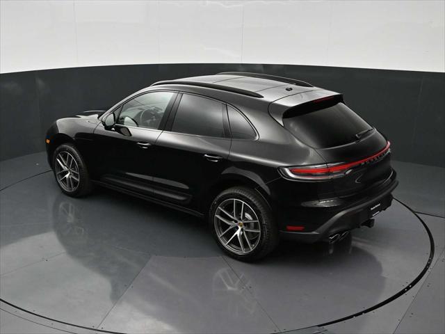 2026 Porsche Macan Unknown