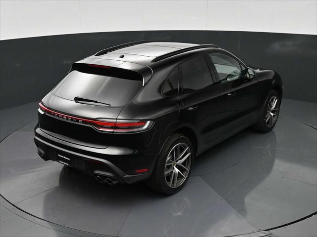 2026 Porsche Macan Unknown
