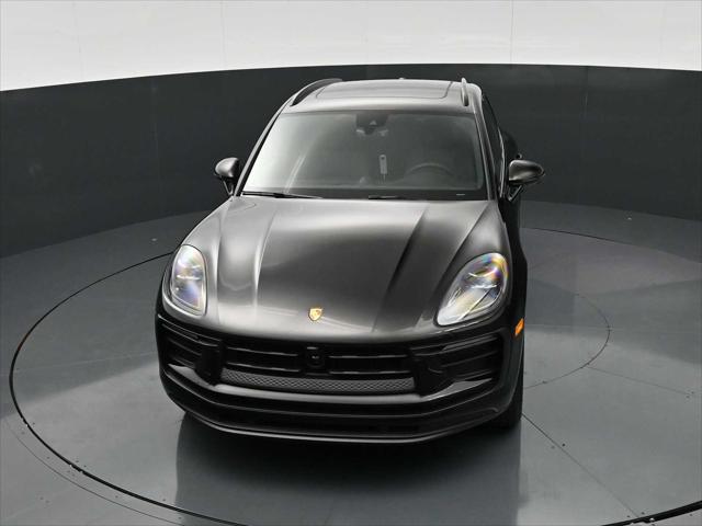 2026 Porsche Macan Unknown