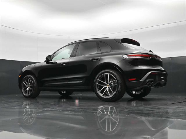 2026 Porsche Macan Unknown