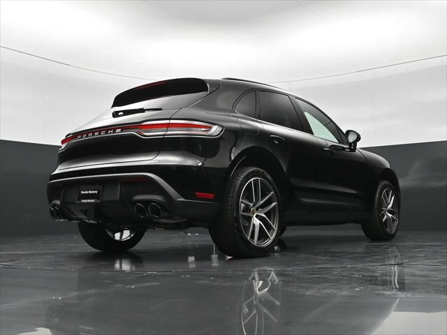 2026 Porsche Macan Unknown