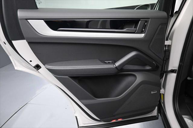 2026 Porsche Cayenne Unknown