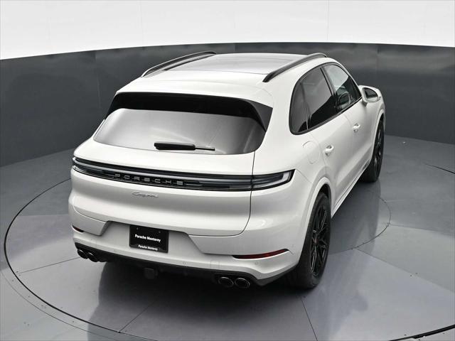 2026 Porsche Cayenne Unknown