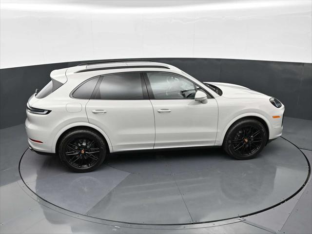 2026 Porsche Cayenne Unknown