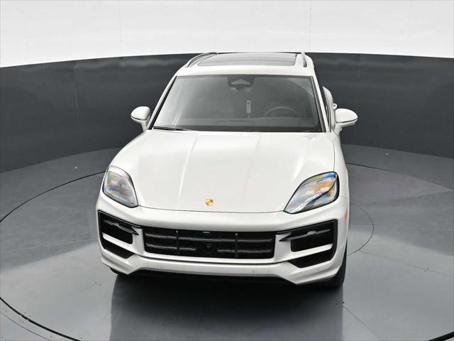 2026 Porsche Cayenne Unknown