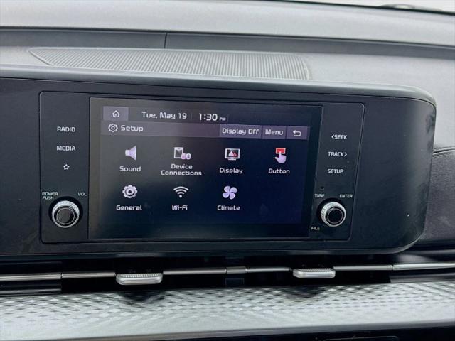 2022 Kia Carnival MPV LX