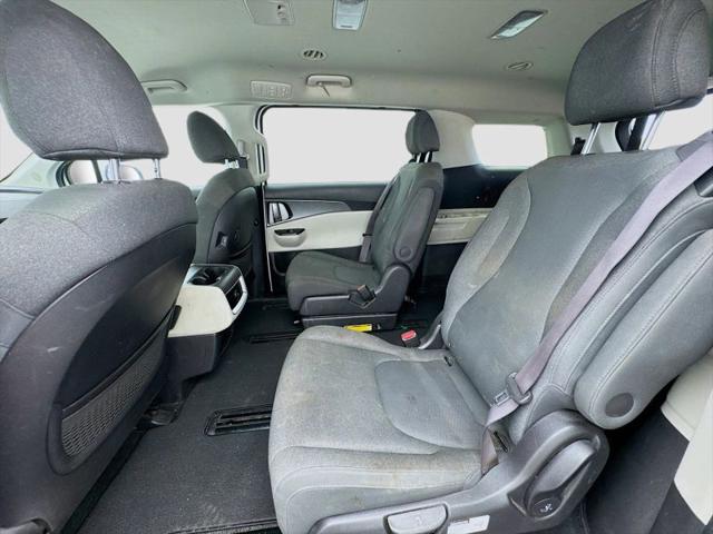 2022 Kia Carnival MPV LX