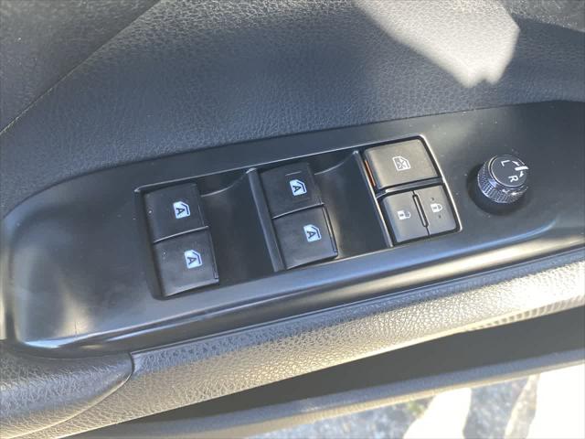 2020 Toyota Camry SE Nightshade Edition
