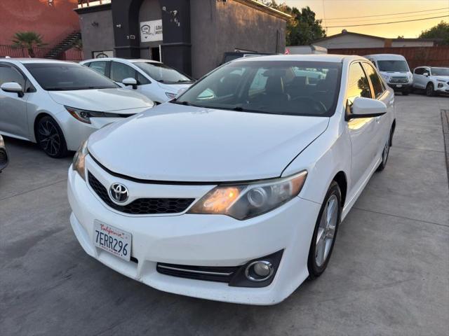 2014 Toyota Camry SE