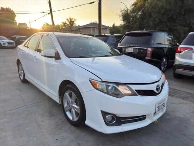 2014 Toyota Camry SE