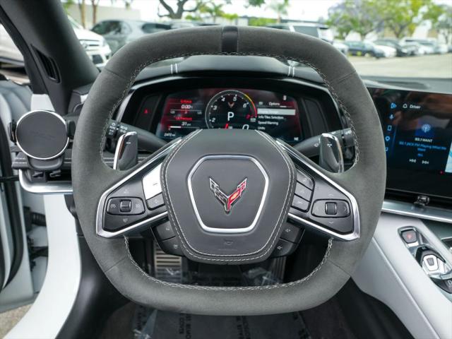 2025 Chevrolet Corvette Stingray RWD Convertible 2LT
