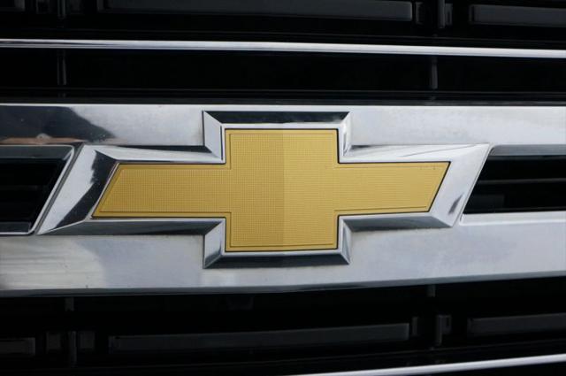 2021 Chevrolet Suburban 2WD LT