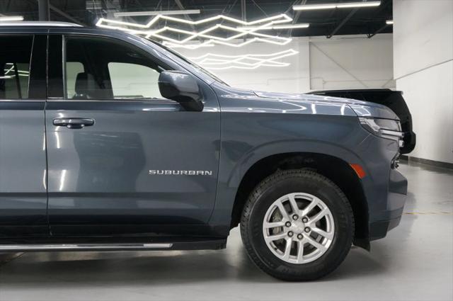 2021 Chevrolet Suburban 2WD LT