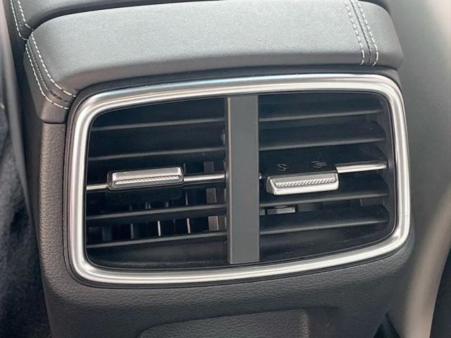 2025 Genesis G70 3.3T AWD Sport Advanced